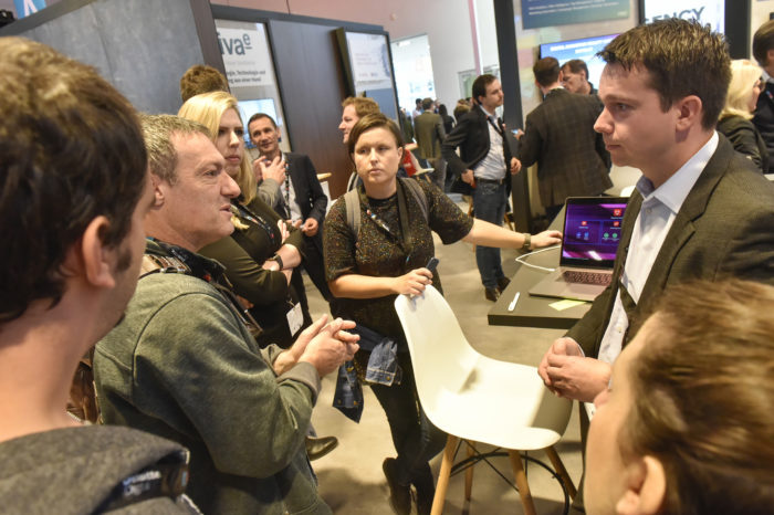 Stand: Adobe, Halle 6