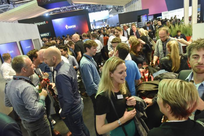 Standparty, Stand: media impact, Halle 6