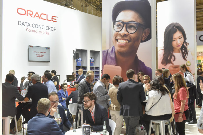 Stand: Oracle, Halle 8
