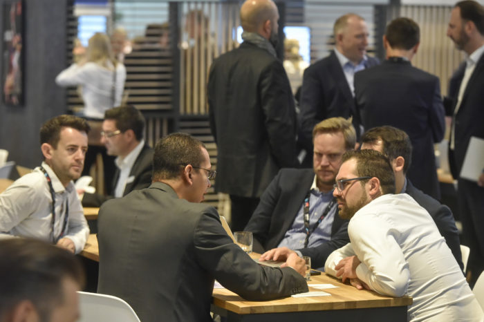 Stand: Adobe, Halle 6