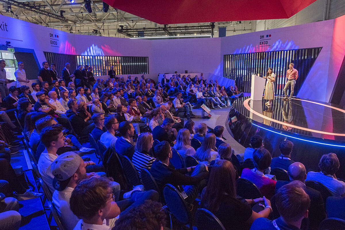 Large-190912_DA_Demo_Area_Blockchain_Was_steckt_dahinter_010 DMEXCO19 facts, figures & pictures