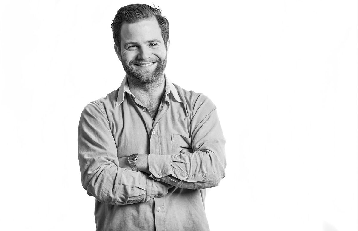 According to Jörn Mecher, the COVID-19 crisis offers advertisers new ways to establish brands as credible enablers via influencer marketing. Jörn Mecher believes that influencers should give their followers solutions to everyday problems in the current situation and create real added value.