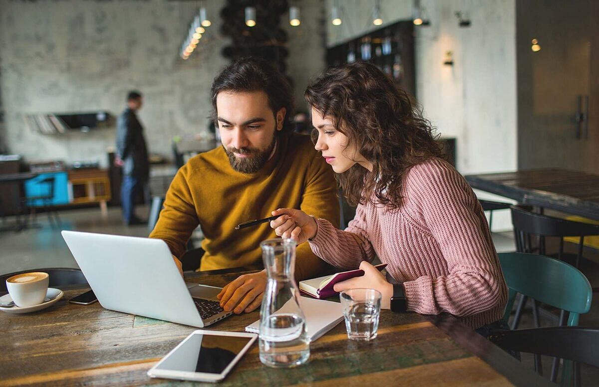 Das Customer Engagement lässt sich durch eine Stärkung der Kundenbeziehungen positiv beeinflussen.